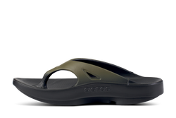 Shop OOFOS: Comfortable Recovery Footwear, Sandals, Shoes, Slides in Singapore | Island Run Club OOriginal OOahh