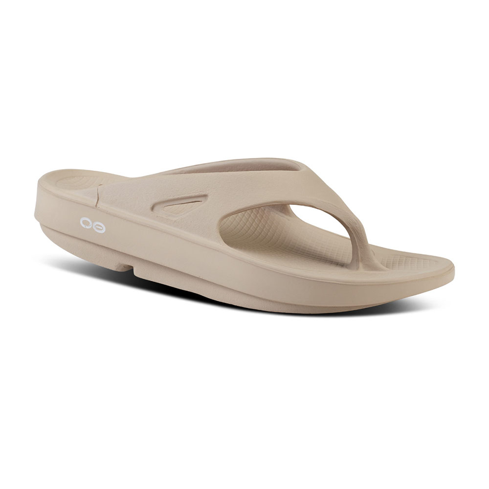 Shop OOFOS: Comfortable Recovery Footwear, Sandals, Shoes, Slides in Singapore | Island Run Club OOriginal OOahh