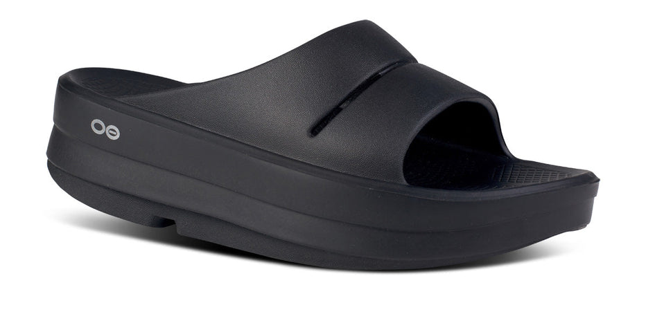 Shop OOFOS: Comfortable Recovery Footwear, Sandals, Shoes, Slides in Singapore | Island Run Club OOriginal OOahh