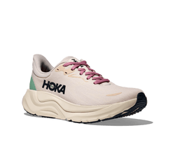 Shop HOKA Performance Running Footwear in Singapore | Island Run Club Clifton Bondi Gaviota Arahi Speedgoat Skyflow Skyward