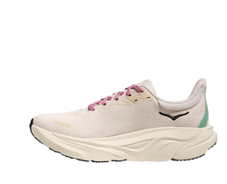 Shop HOKA Performance Running Footwear in Singapore | Island Run Club Clifton Bondi Gaviota Arahi Speedgoat Skyflow Skyward