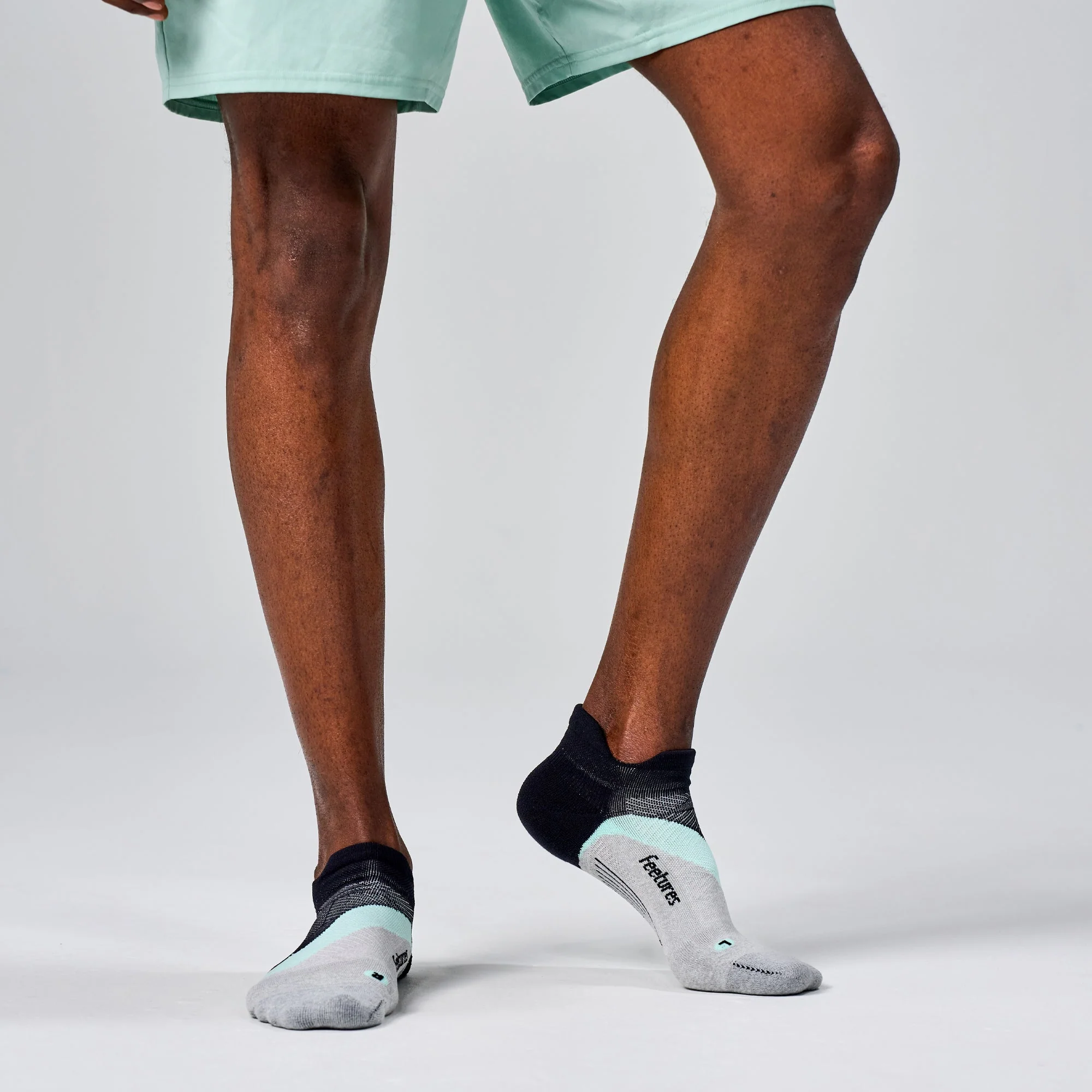 Shop Feetures Socks for Maximum Comfort and Performance Runs in Singapore | Island Run Club