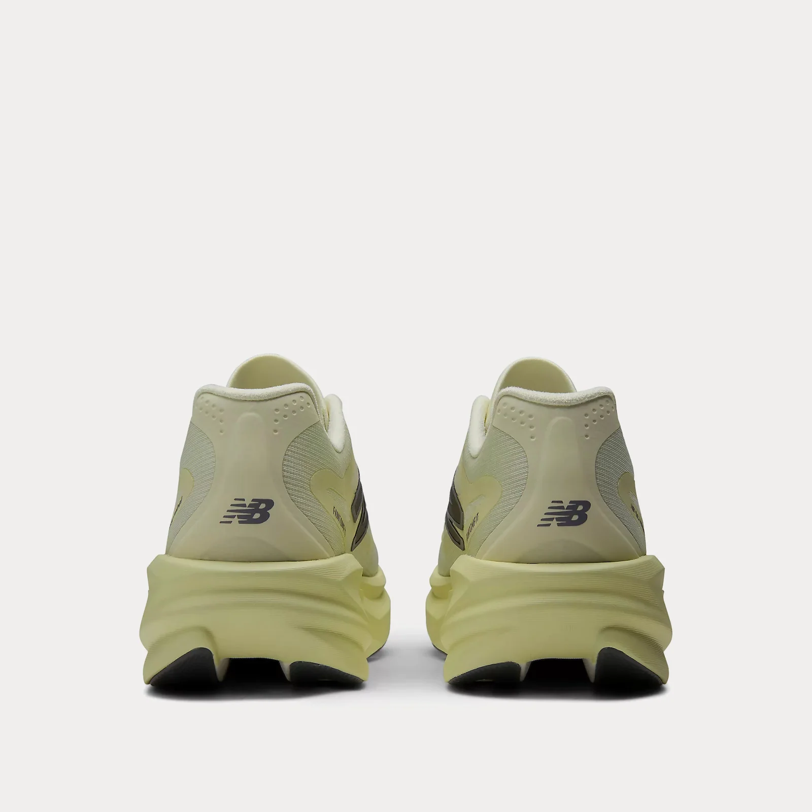 New Balance Men SuperComp Rebel - Pistachio Butter / Morel