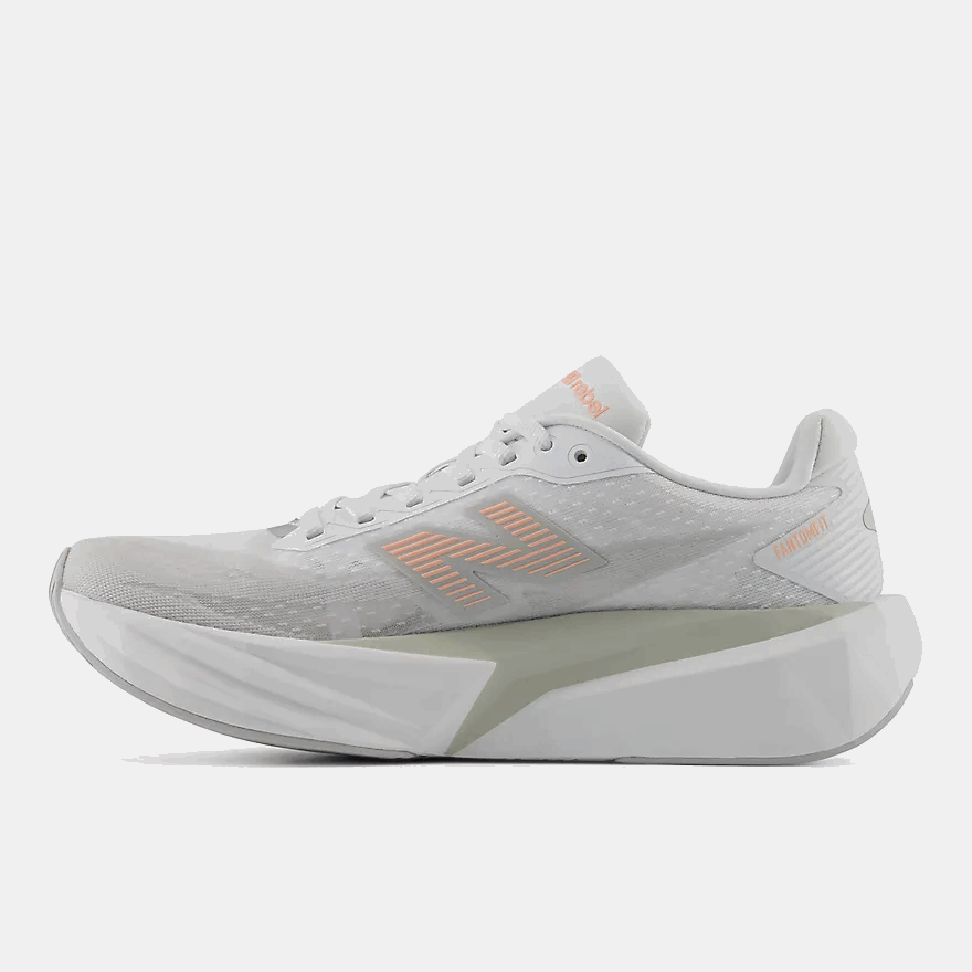 New Balance Women Rebel v5 - Pink Lemonade / Grey Matter
