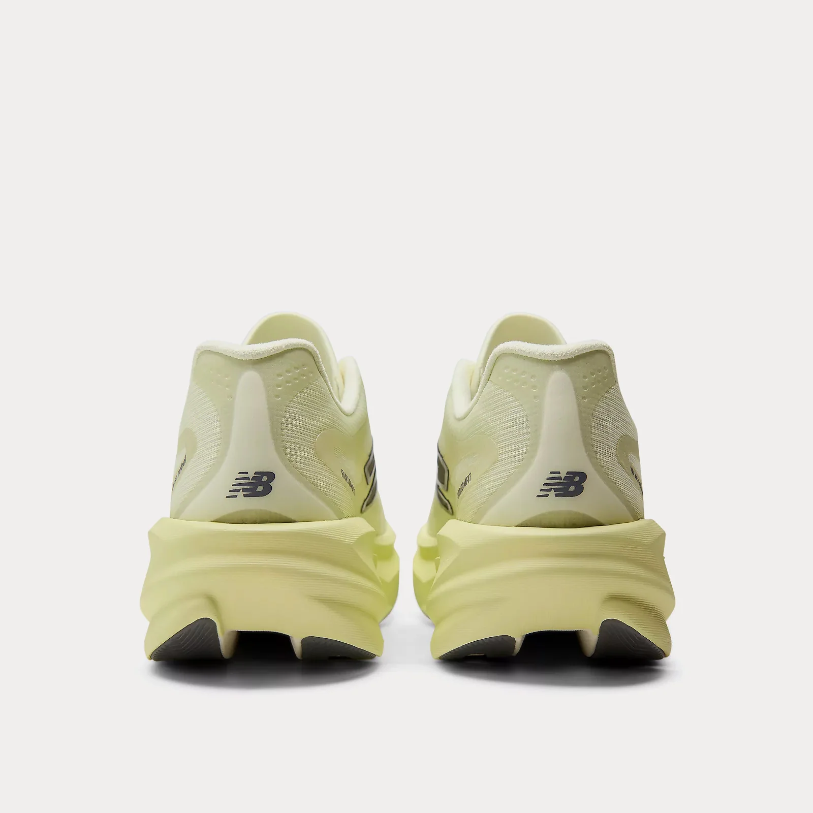 New Balance Women SuperComp Rebel - Pistachio Butter / Morel
