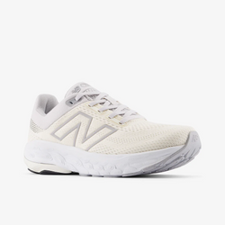 Shop New Balance Performance Running Shoes in Singapore | Island Run Club Fresh Foam 1080 880 860 FuelCell Rebel