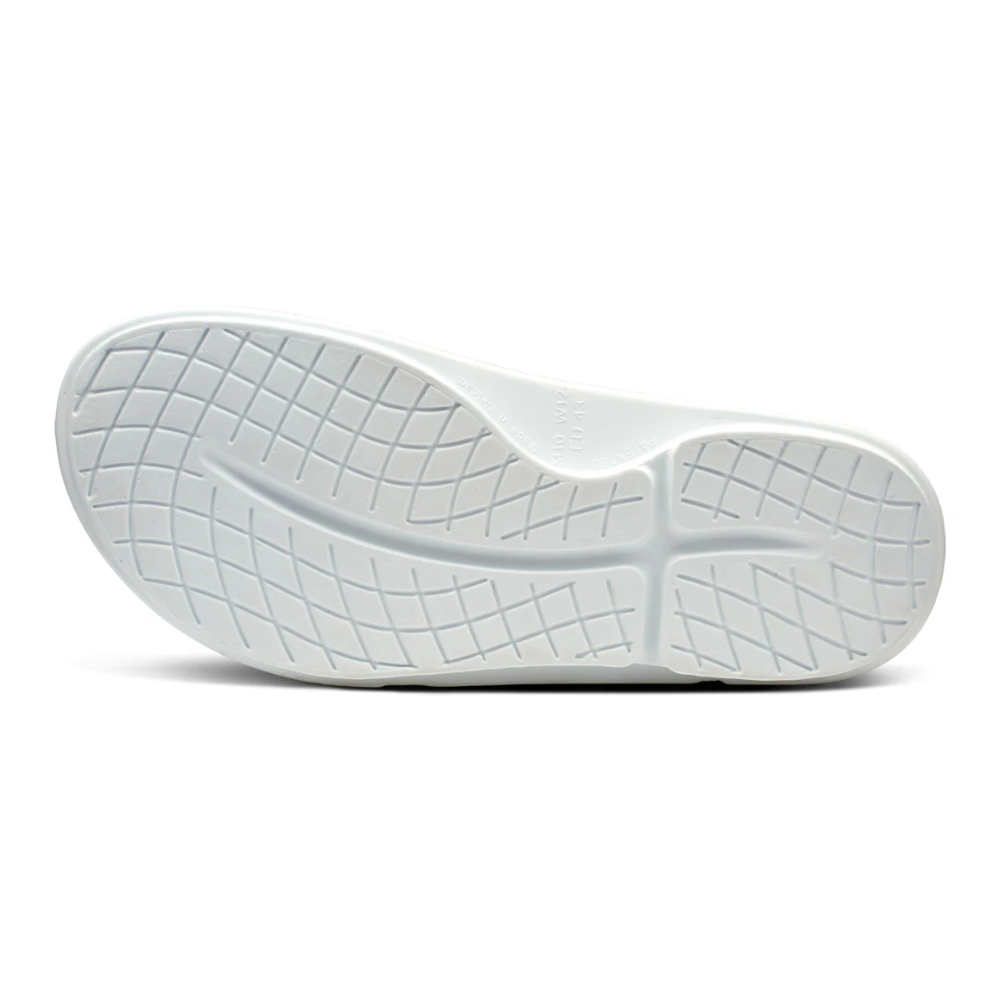Shop OOFOS: Comfortable Recovery Footwear, Sandals, Shoes, Slides in Singapore | Island Run Club OOriginal Ooahh