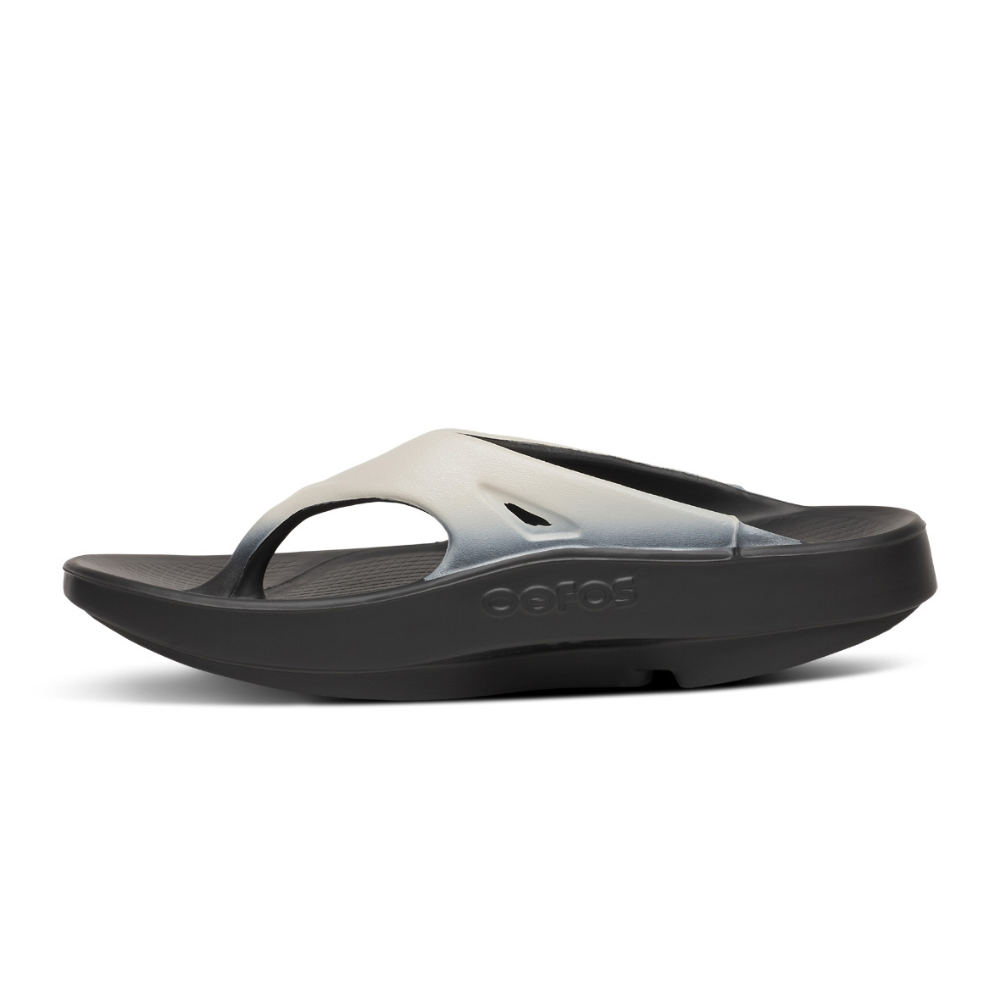Shop OOFOS: Comfortable Recovery Footwear, Sandals, Shoes, Slides in Singapore | Island Run Club OOriginal Ooahh