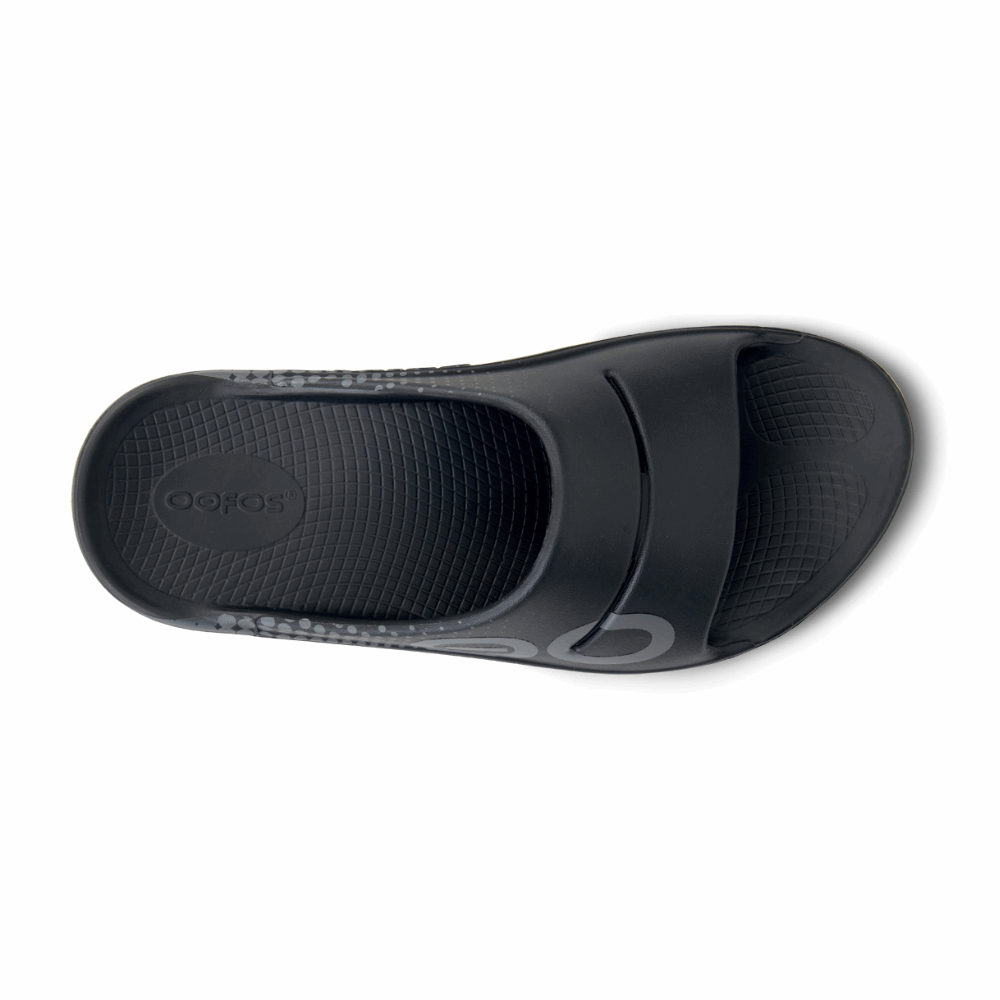Shop OOFOS: Comfortable Recovery Footwear, Sandals, Shoes, Slides in Singapore | Island Run Club OOriginal OOahh