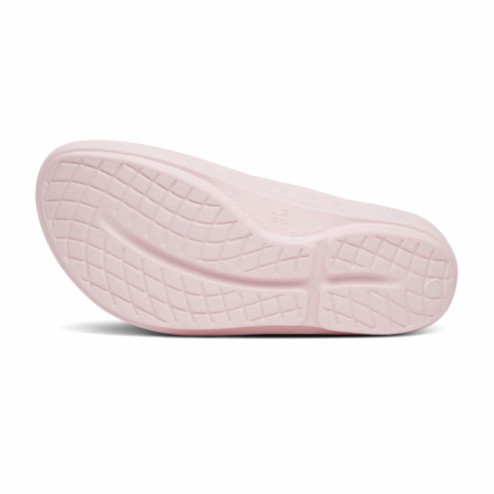 OOFOS OOlala Primrose pink rubber outsole of thong slide sandal