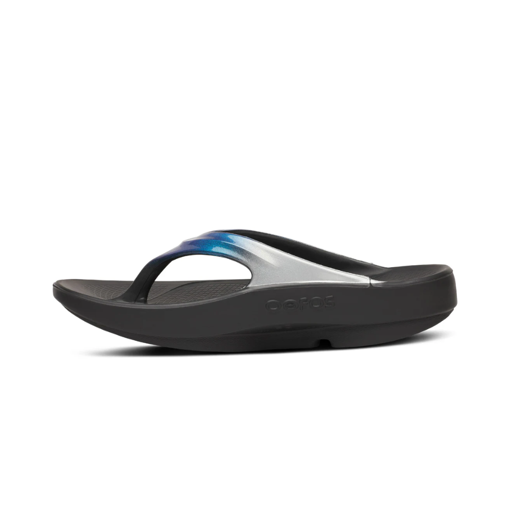 OOFOS Women OOlala Luxe - Shimmer Blue