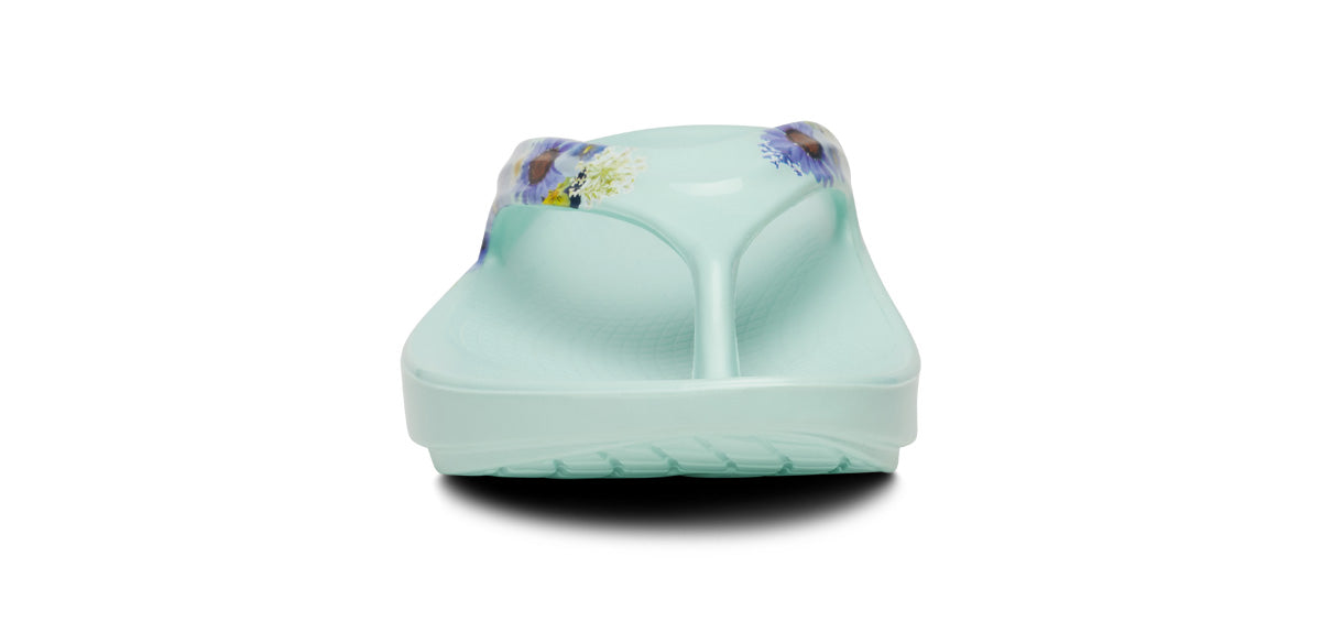 Shop OOFOS: Comfortable Recovery Footwear, Sandals, Shoes, Slides in Singapore | Island Run Club OOriginal OOahh