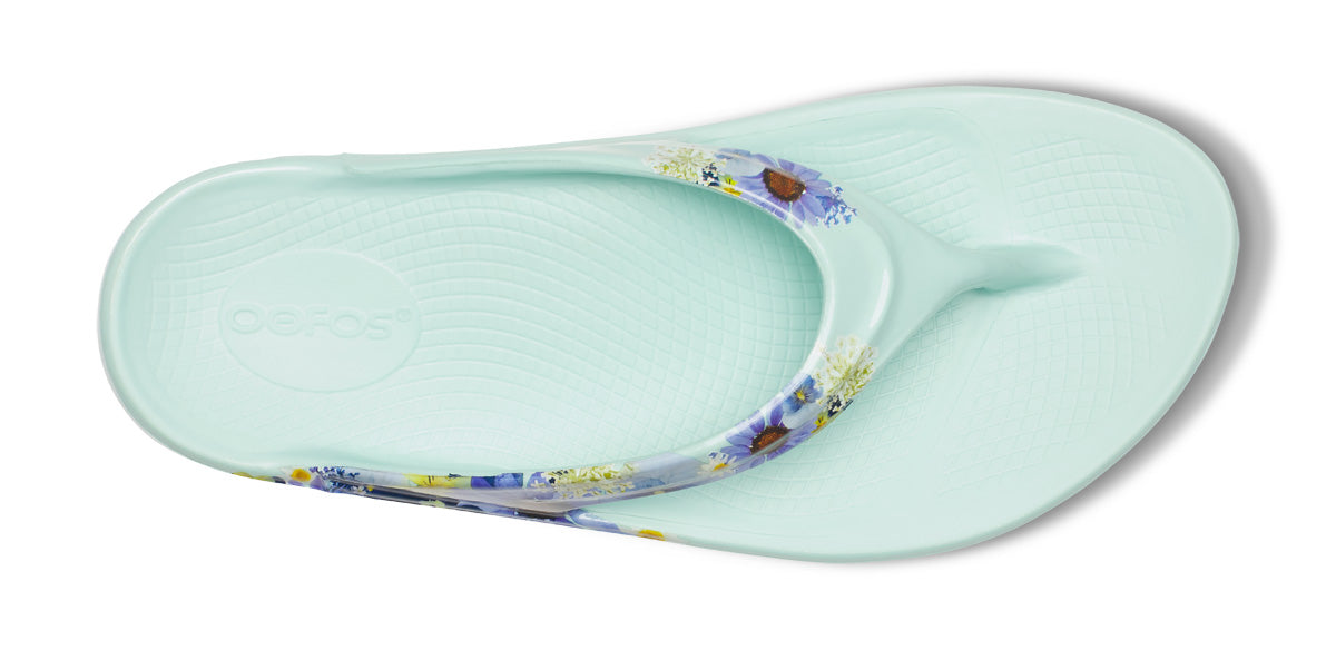 Shop OOFOS: Comfortable Recovery Footwear, Sandals, Shoes, Slides in Singapore | Island Run Club OOriginal OOahh