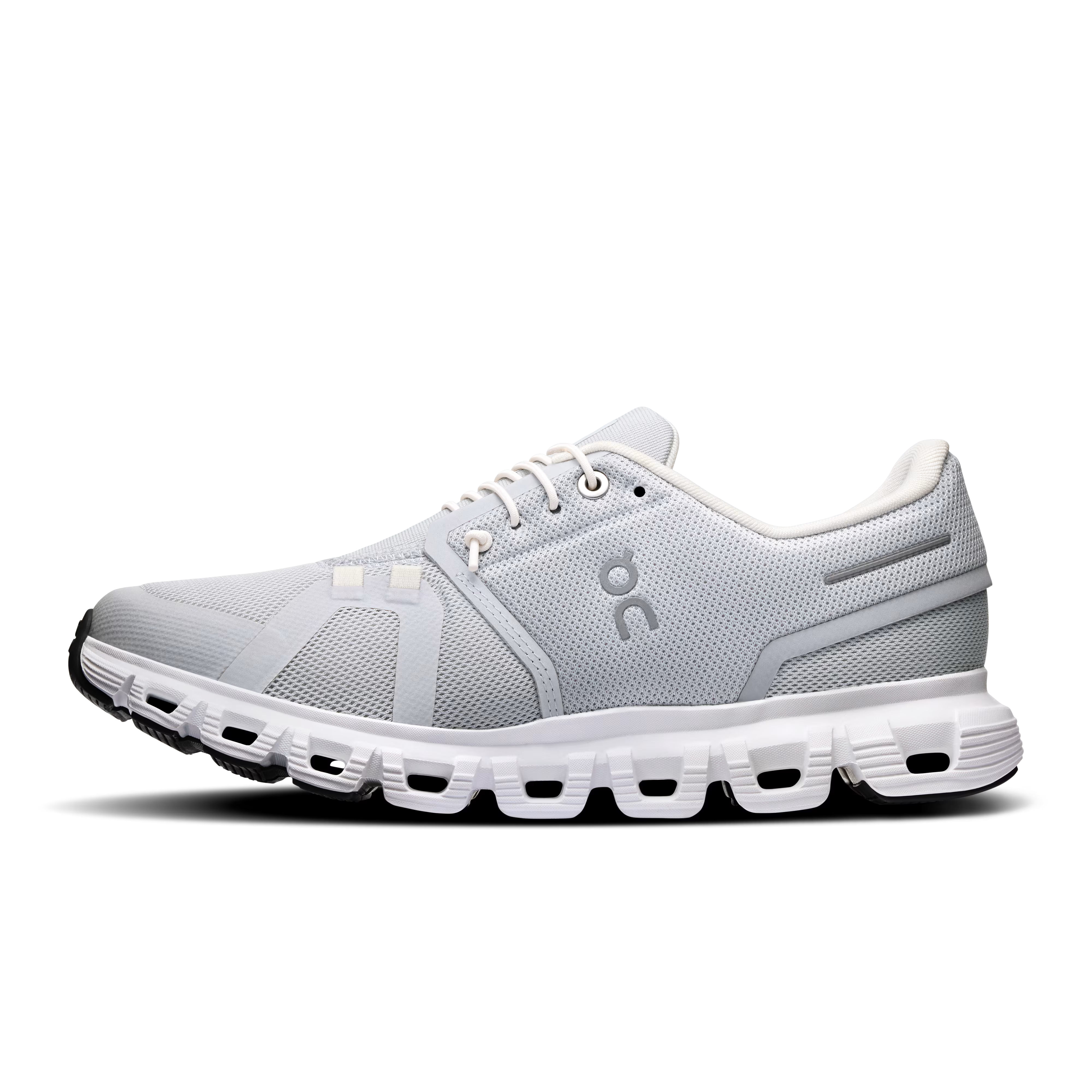 On Women Cloud 6 - Glacier / White