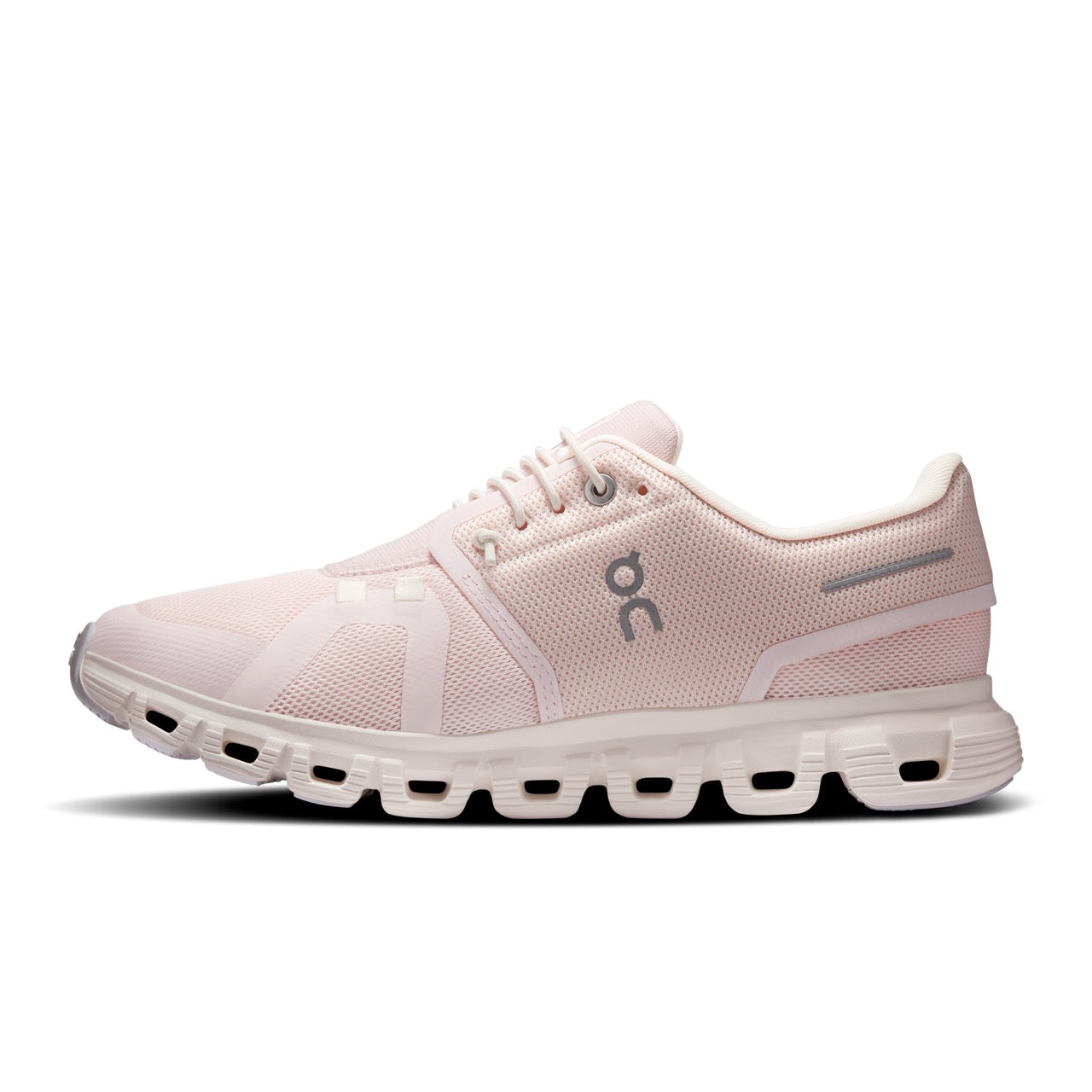 On Women Cloud 6 - Salt / Gardenia