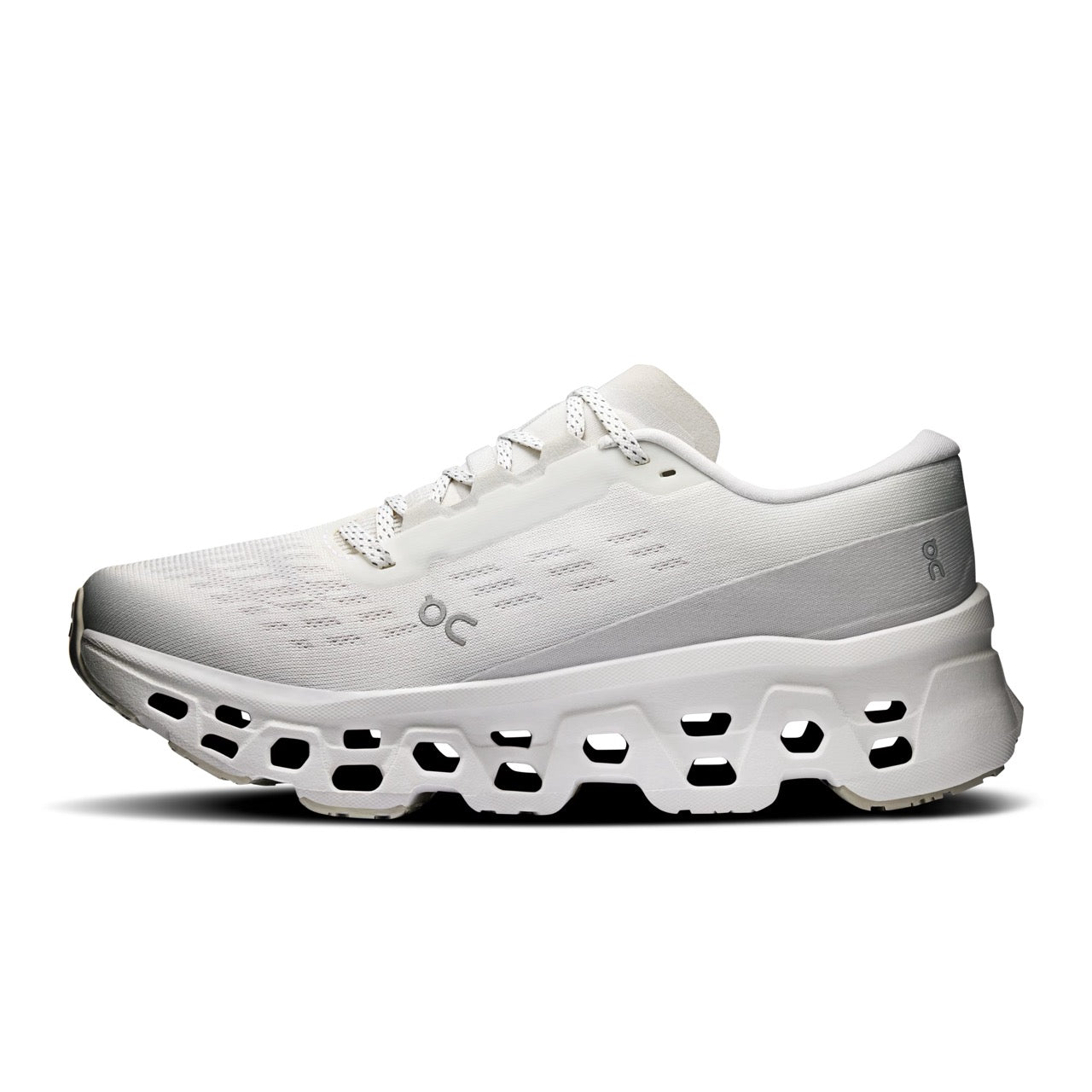On Women Cloudmonster 3 - White / Wolf